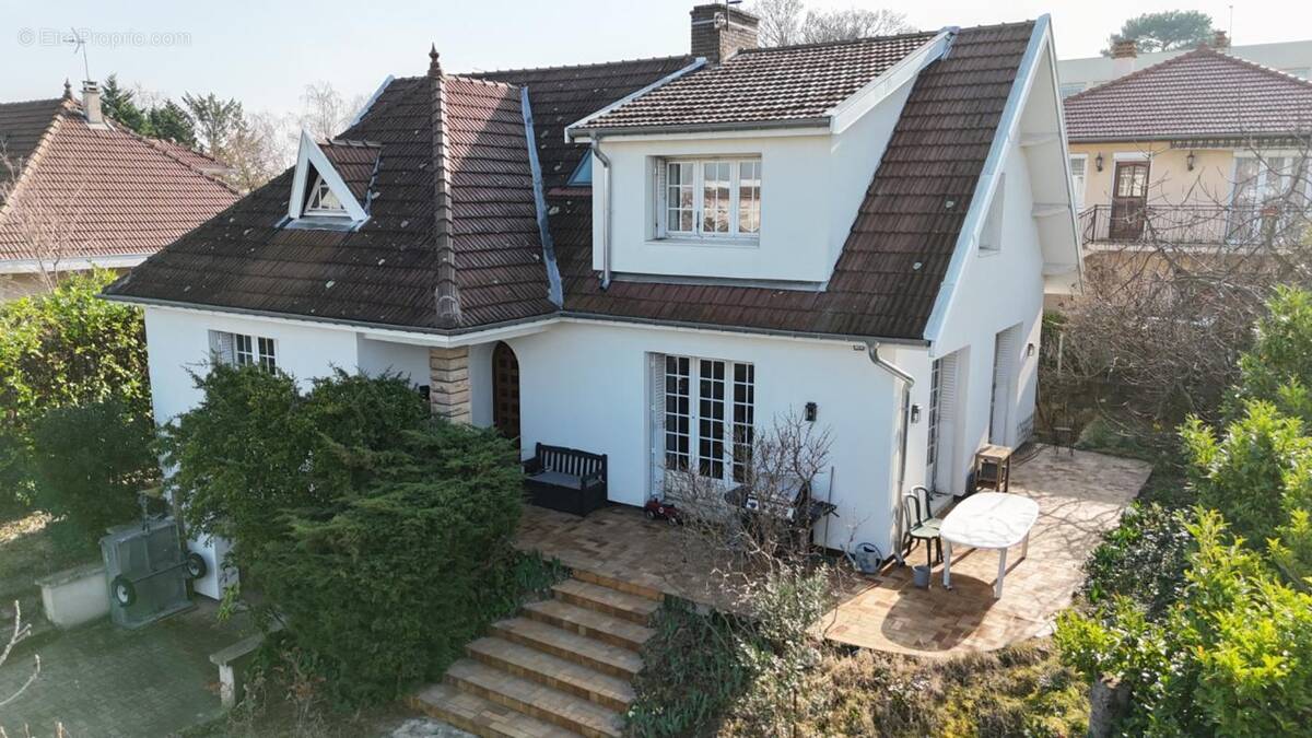 Maison à VENISSIEUX