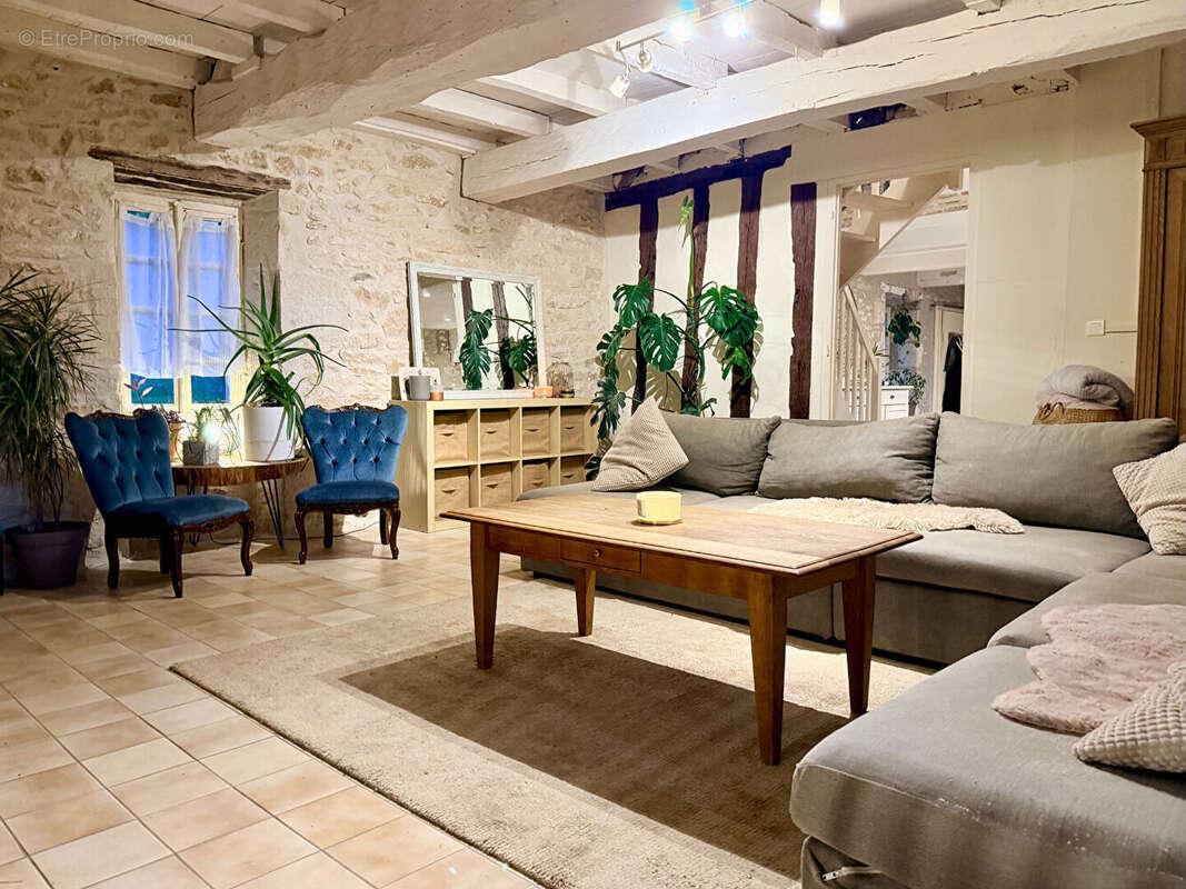 Maison à CASTILLONNES