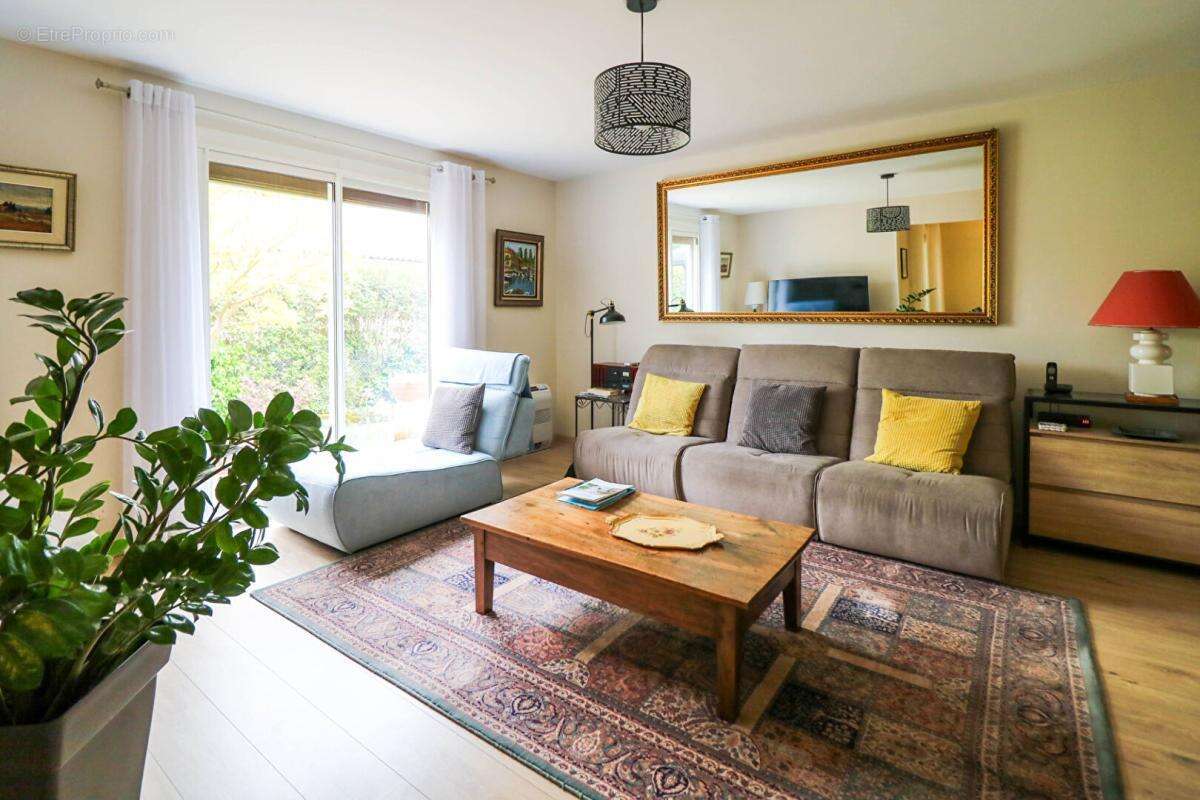 Villa rénovée avec jardin à pied du centre d'Uzès - photo 3