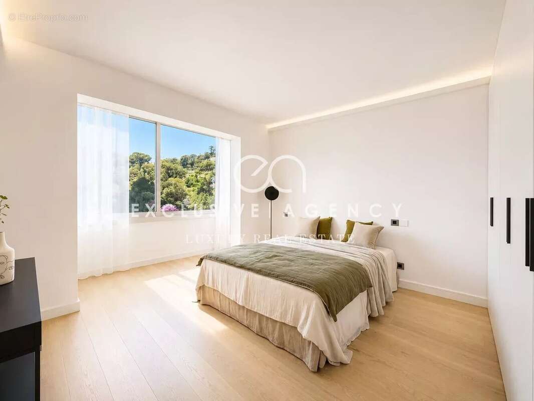 Cannes Californie - Appartement 4 pièces 104m² vue mer - photo 9