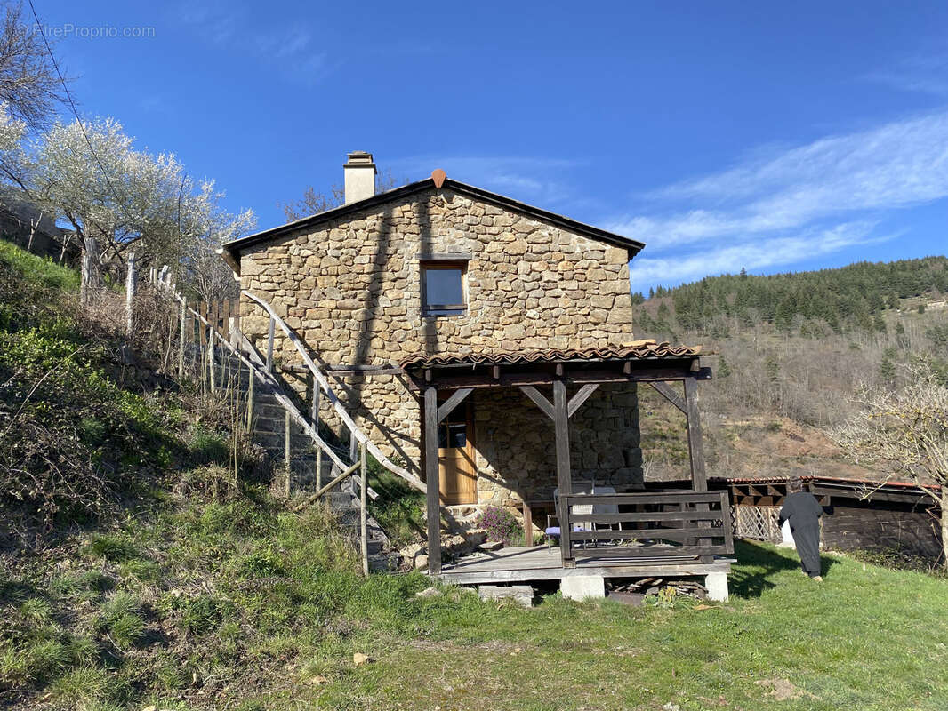 Maison à NONIERES