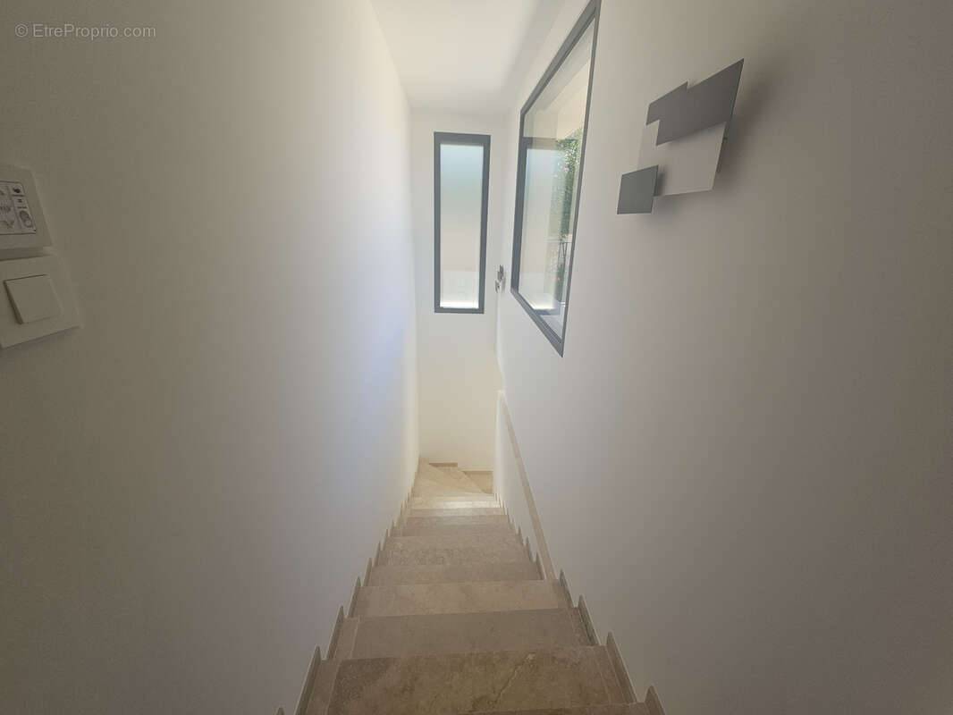 Villa neuve de 6 pieces avec piscine sur terrain de 700 m2 - photo 11