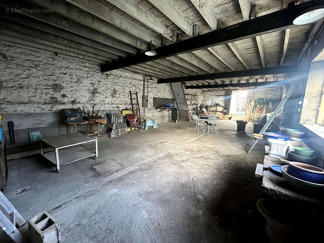 Maison à CHATILLON-EN-VENDELAIS