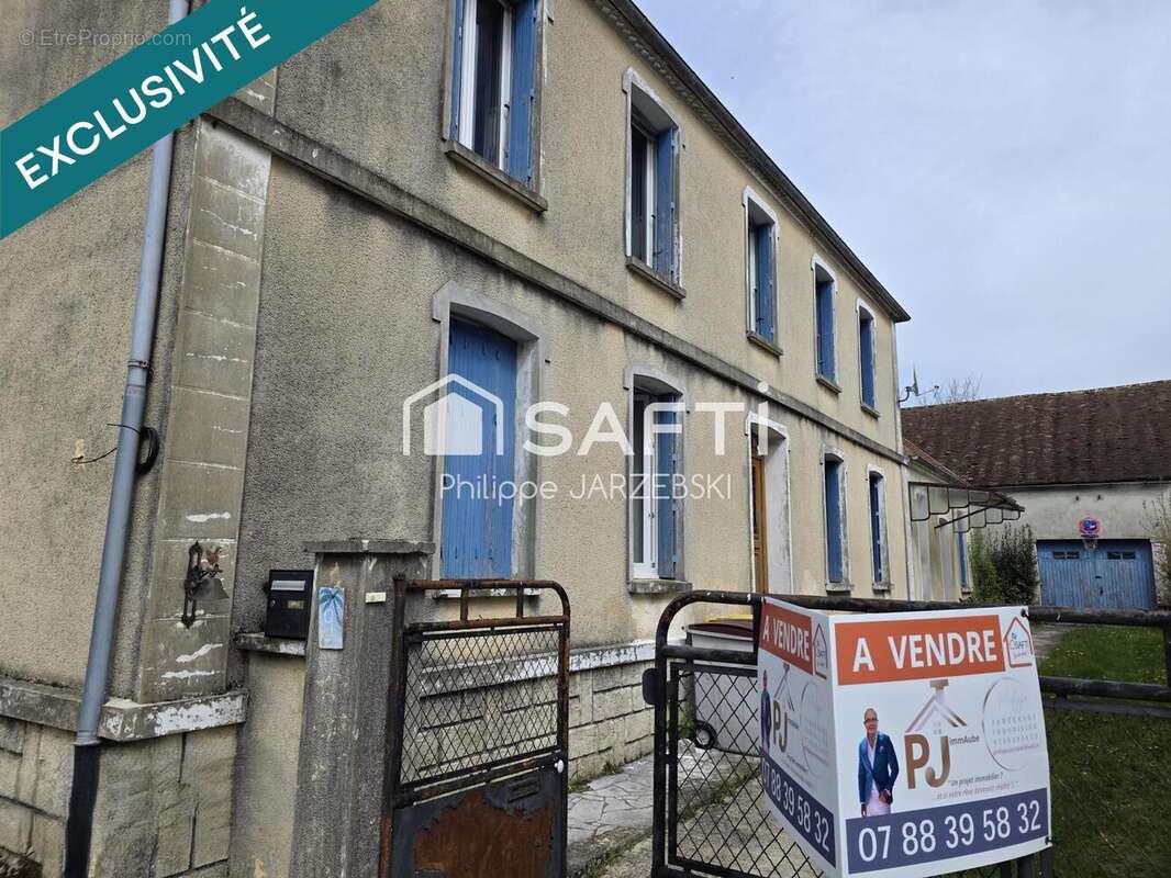 Photo 2 - Maison à POUY-SUR-VANNES