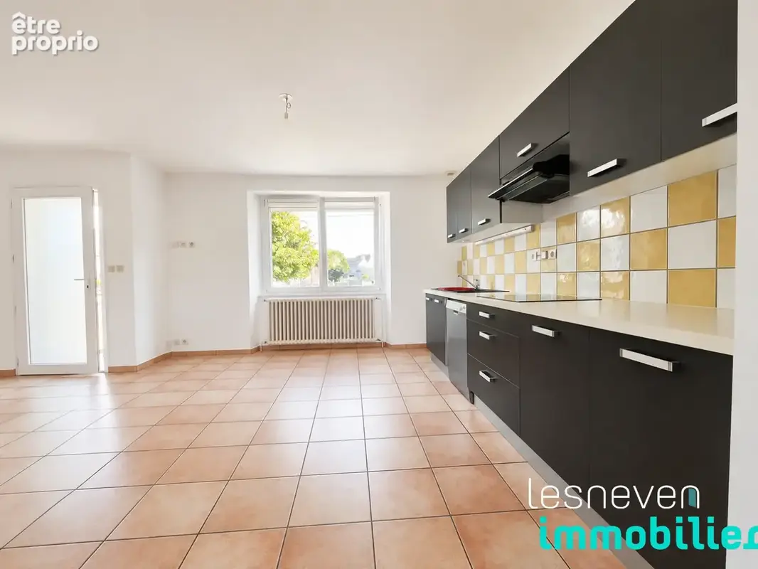 Maison 95 m² à Lesneven  - photo 2