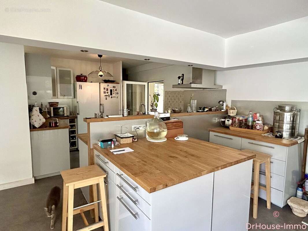 Maison à VILLECROZE