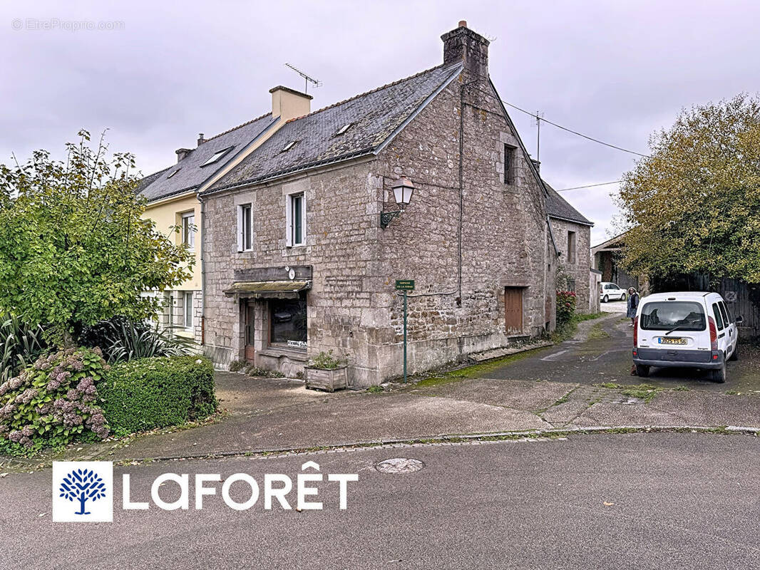 Maison à KERNASCLEDEN