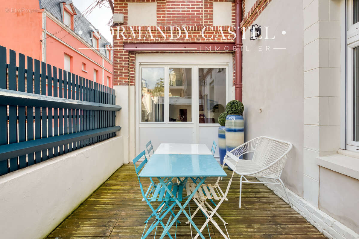 Maison à TROUVILLE-SUR-MER