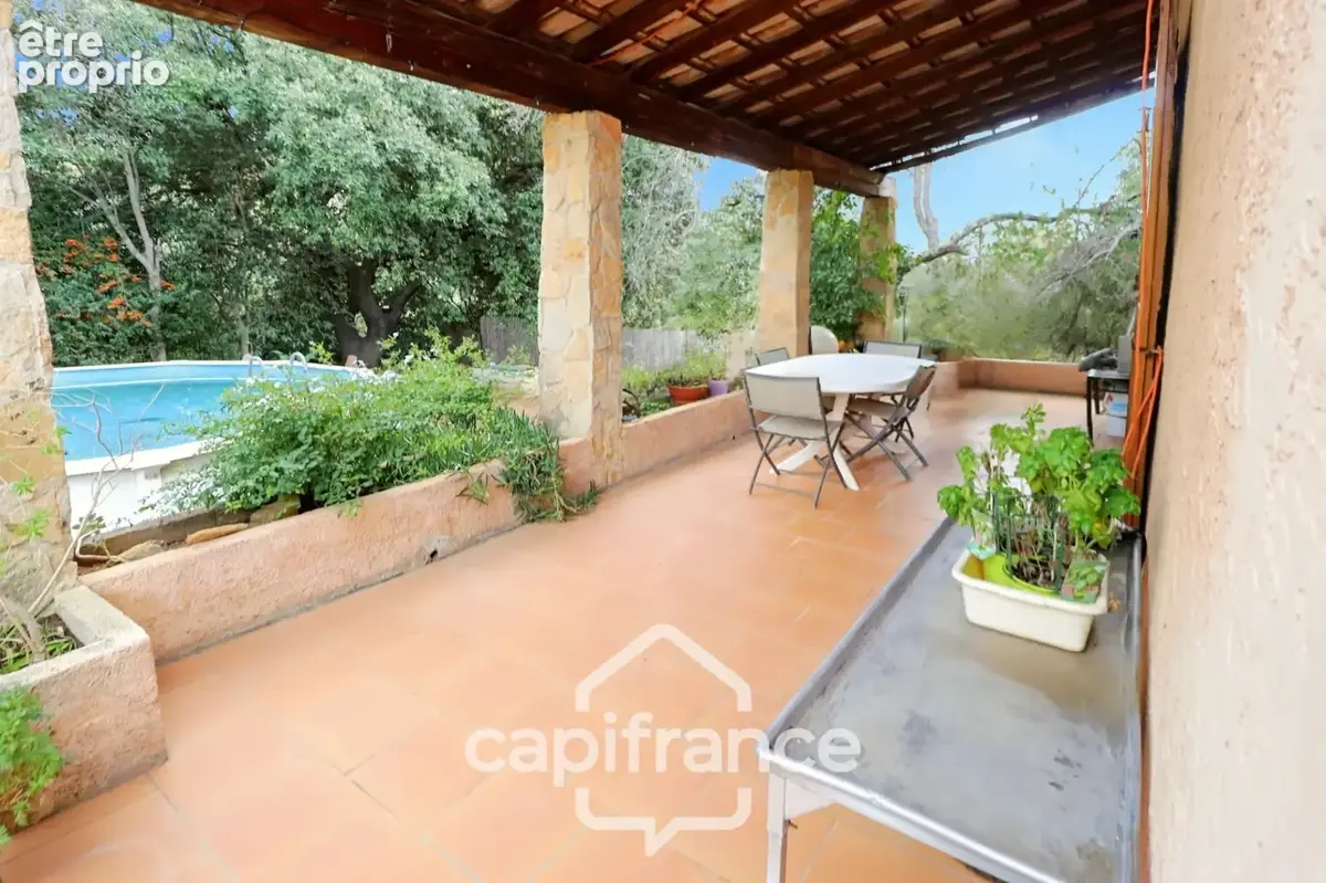 Maison à LA CADIERE-D'AZUR