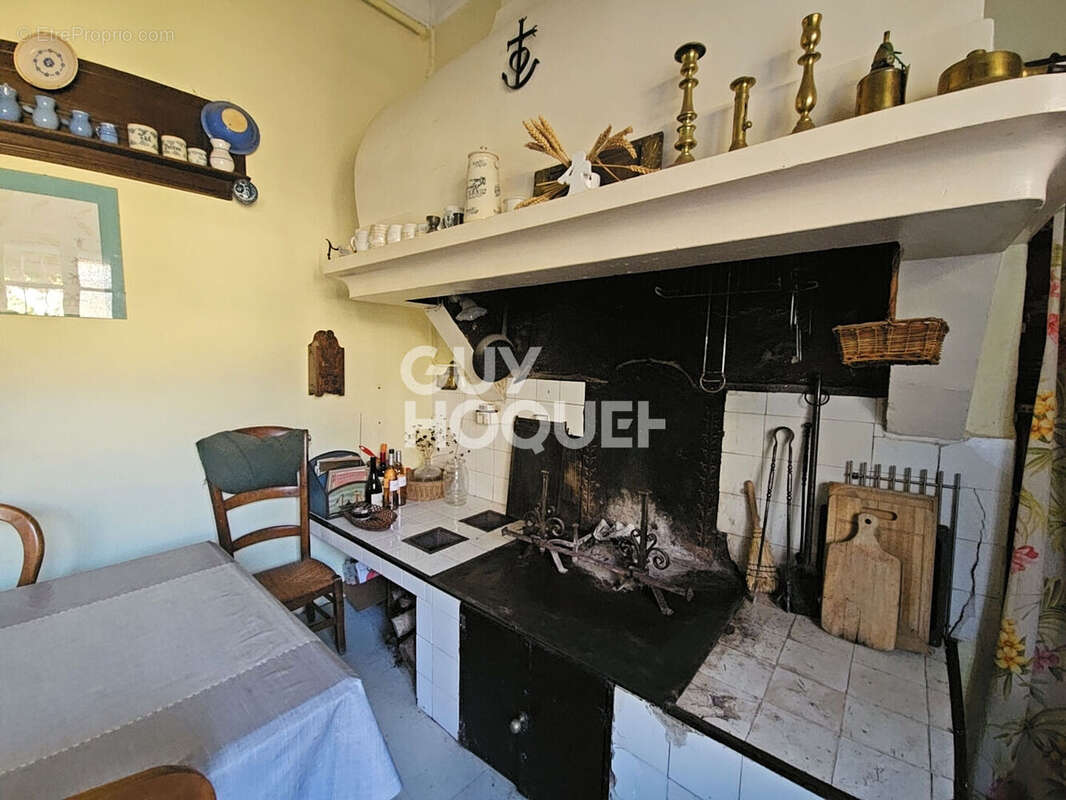 Demeure de Maître : L'Élégance et l'Espace aux Portes de Narbonne - photo 4