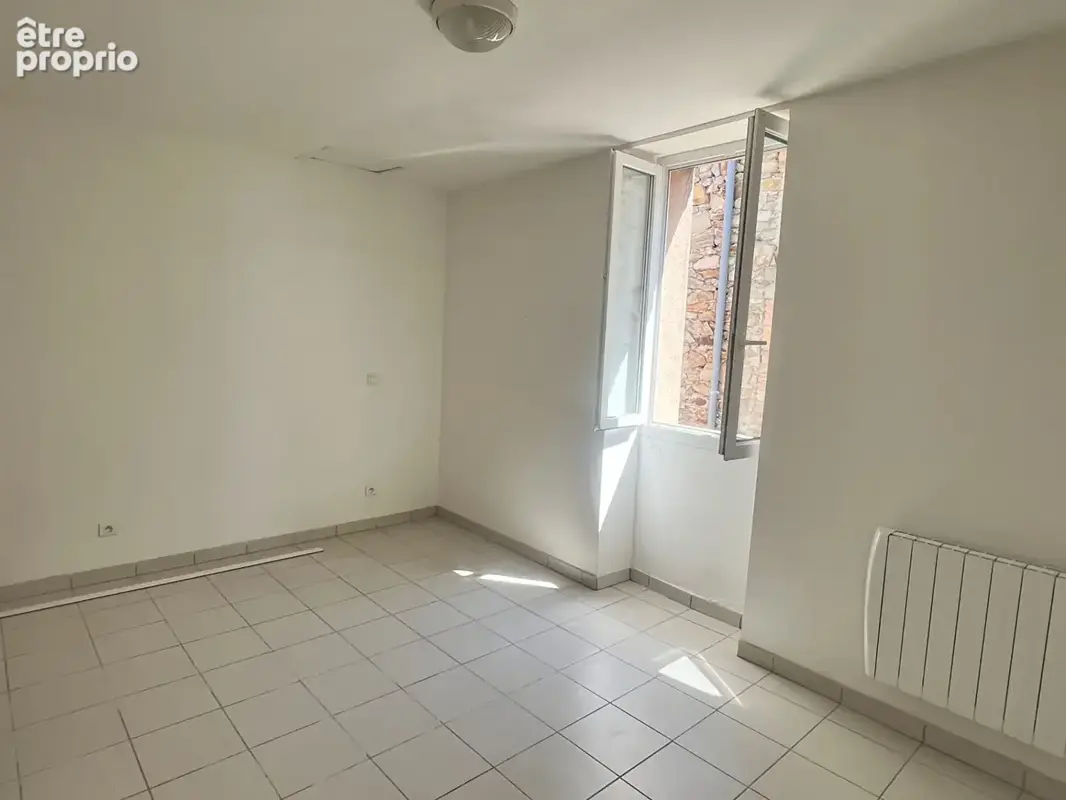 Appartement T2 en très bon état - photo 5