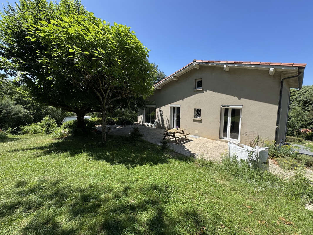 Maison à AIGUEFONDE