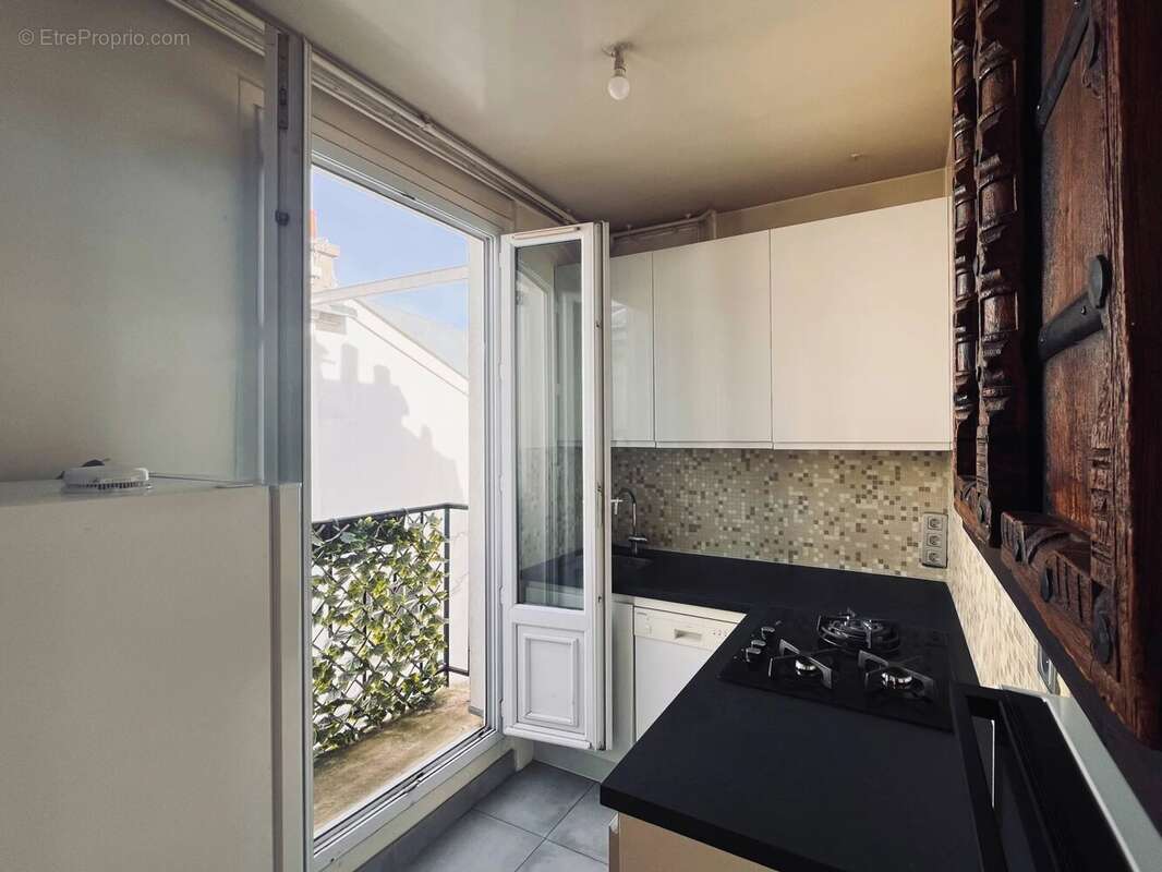 Appartement à PARIS-12E