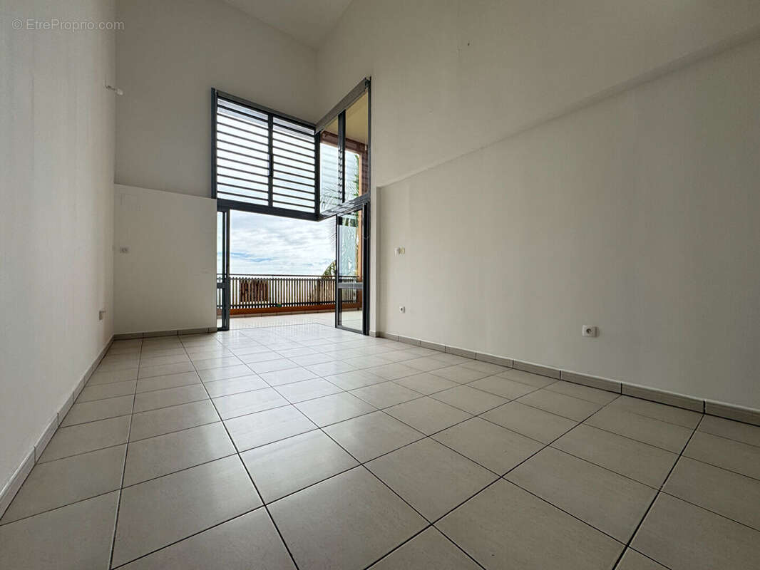 Appartement à SAINTE-MARIE