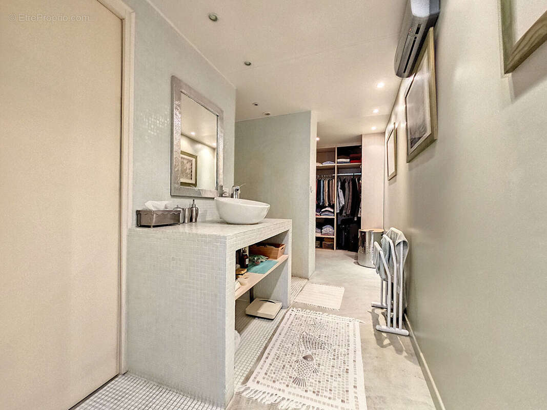 Superbe Maison de ville 6 pièces 200 m2 Avignon - photo 13