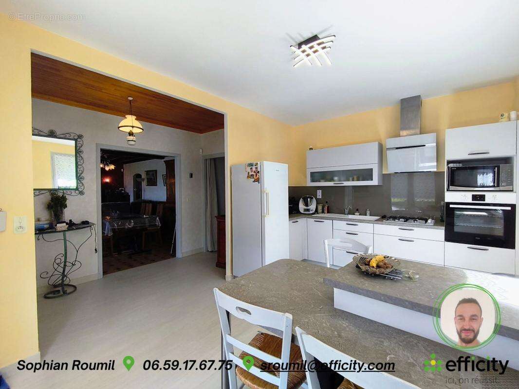 Maison 133 m² à Salles-De-Barbezieux  - photo 6