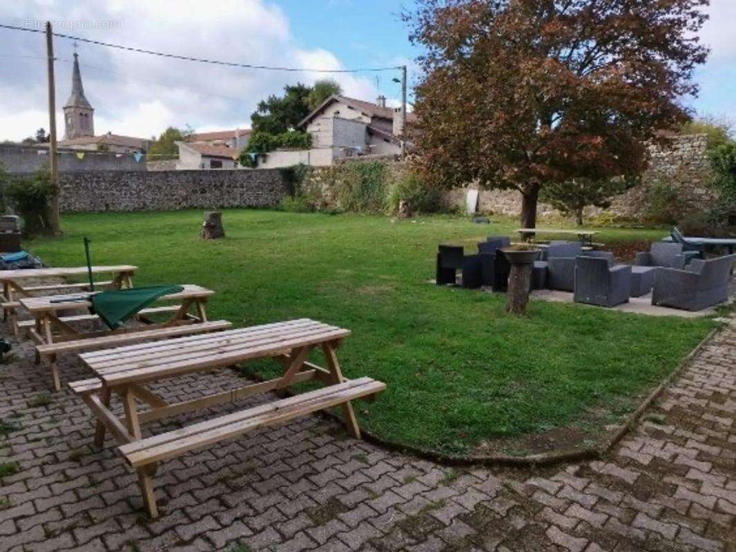 Maison à MONTFAUCON-EN-VELAY