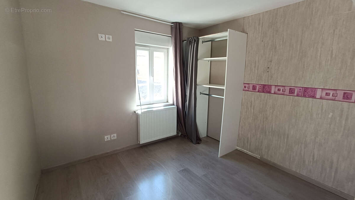 Appartement à SAINT-MARCEL