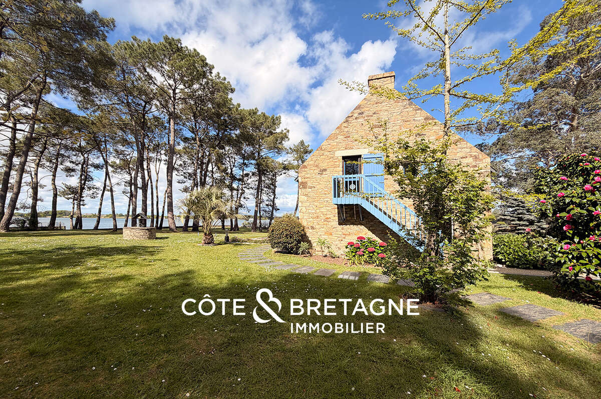 Maison à LOCOAL-MENDON