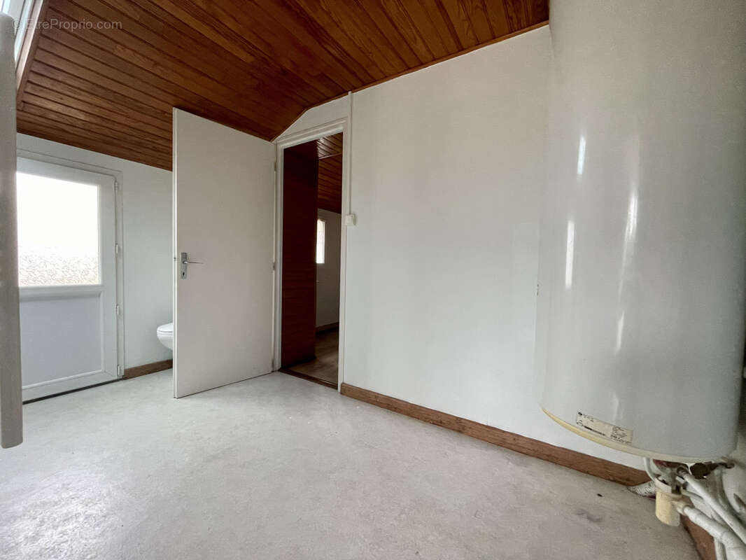 Maison à SAINT-PORCHAIRE