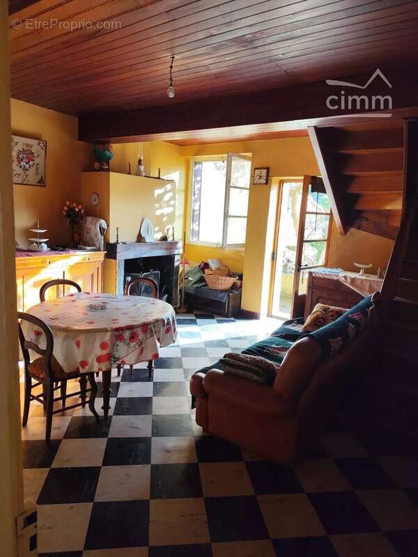 Maison à ARQUES