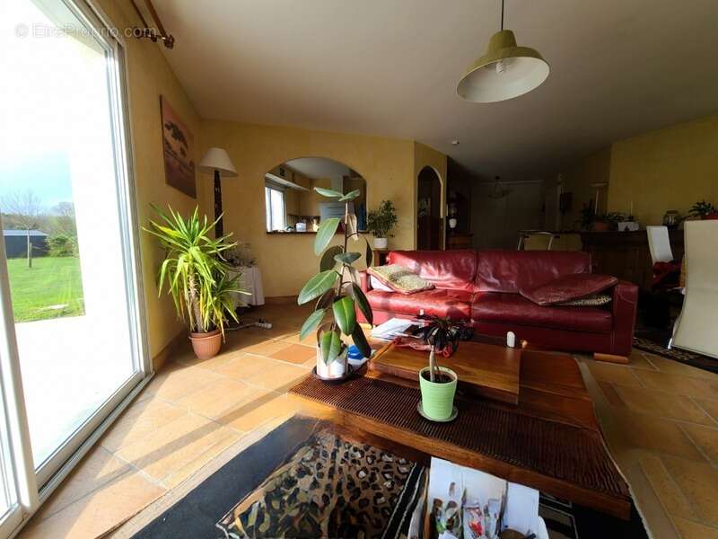 Maison à COURBILLAC