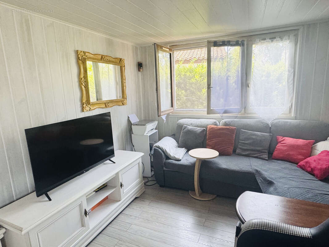 Comme un air de vacances toute l'année : charmant cottage avec jardin, deux piscines et cadre sécurisé à Borme - photo 3