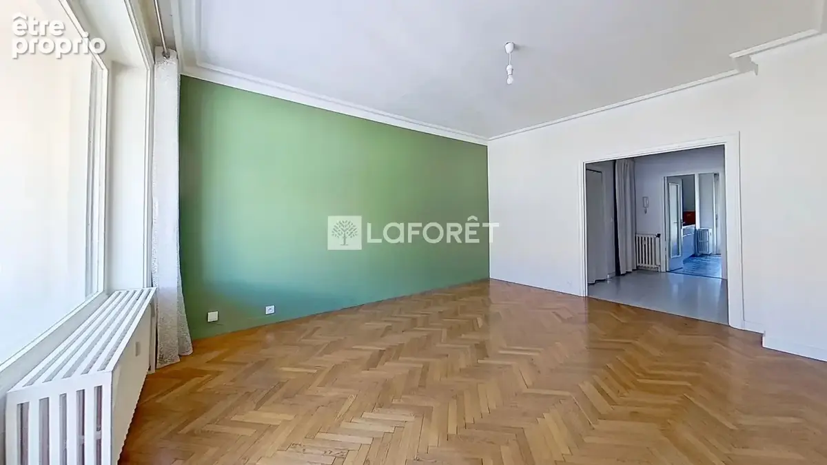 Tête d'Or - Dernier étage T3 - 73 m2 - Deux balcons - photo 4