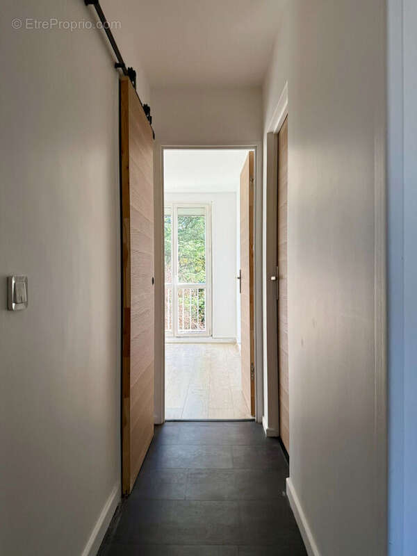 Appartement à CHILLY-MAZARIN