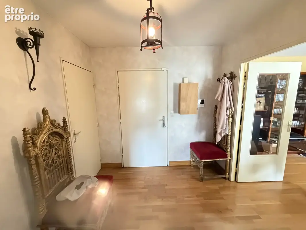 Orleans ouest- f5 duplex dans residence avec garage et cave - photo 2