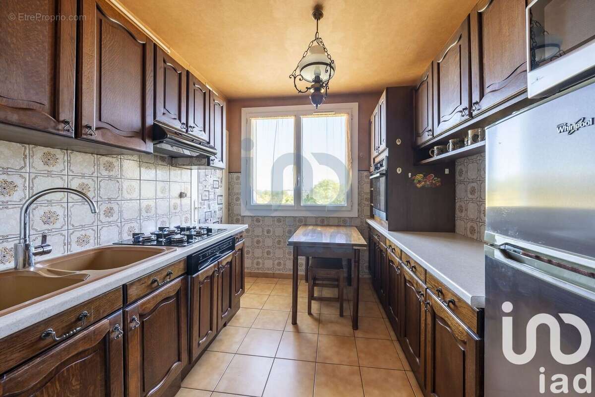 Photo 6 - Appartement à VIRY-CHATILLON