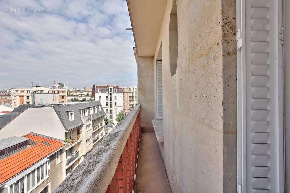 Appartement à PARIS-20E
