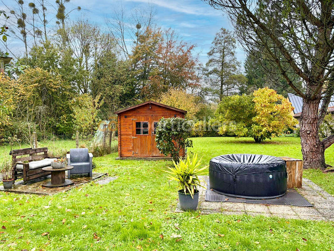 Maison à MONTPINCHON