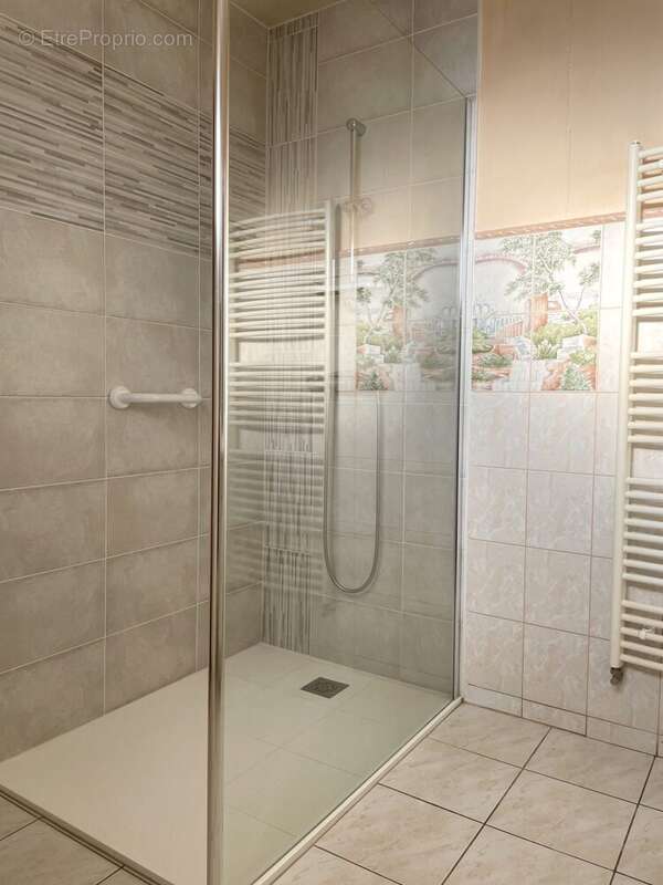 Maison à BONNETABLE