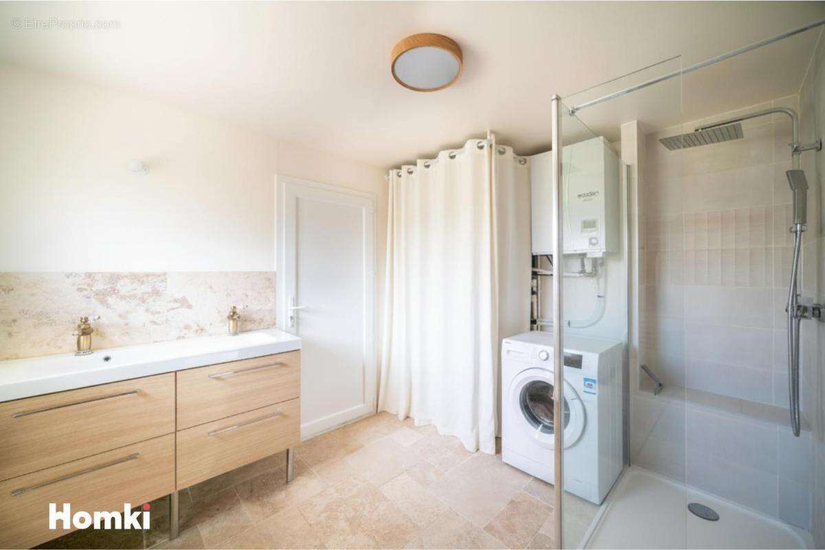 Maison/Villa T6 de 120 m² à Boulbon 13150 - photo 9