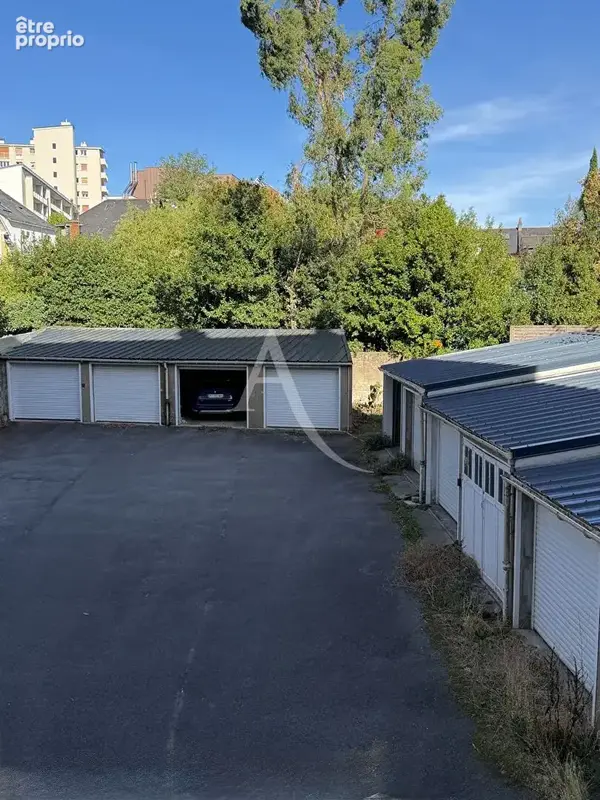 NANTES MONSELET SAINTE-THERESE Très beau T3 de 84 m2 avec loggia, cave, grenier et box fermé - photo 9