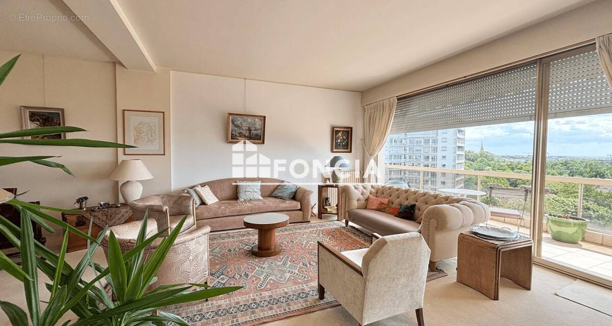 Appartement à LA ROCHELLE