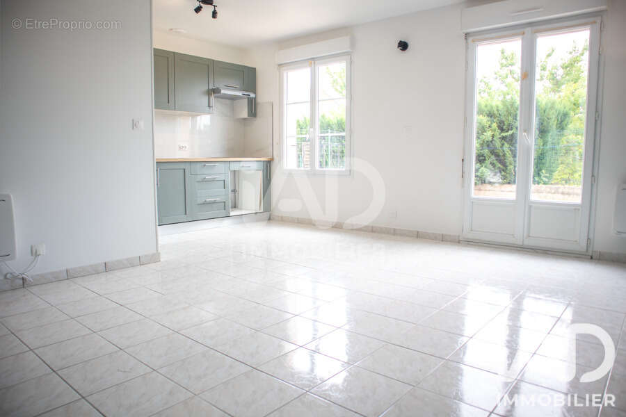 Photo 3 - Appartement à LUMIGNY-NESLES-ORMEAUX