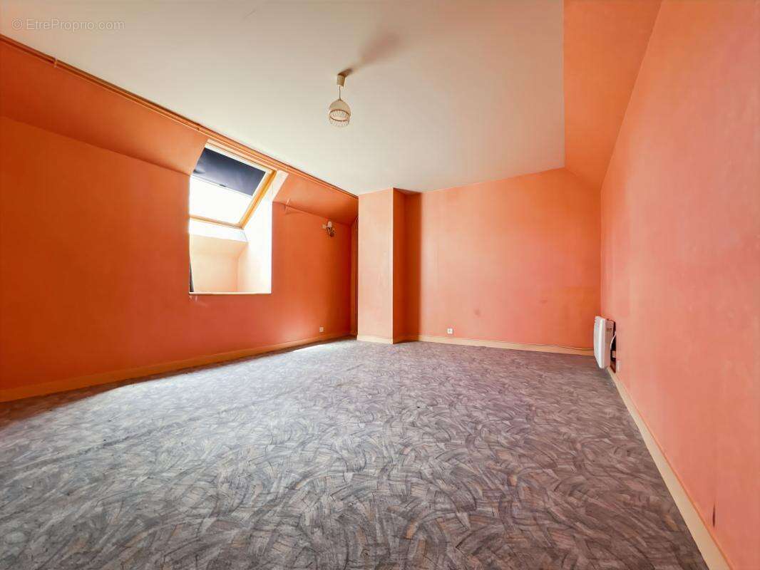 Maison à LAILLY-EN-VAL