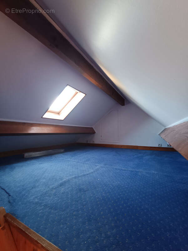 Appartement à LARDY