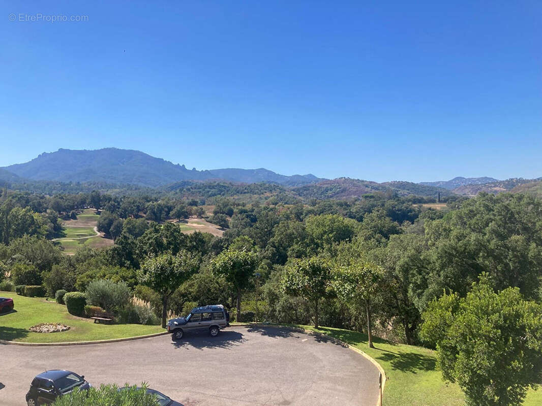 Appartement à MANDELIEU-LA-NAPOULE