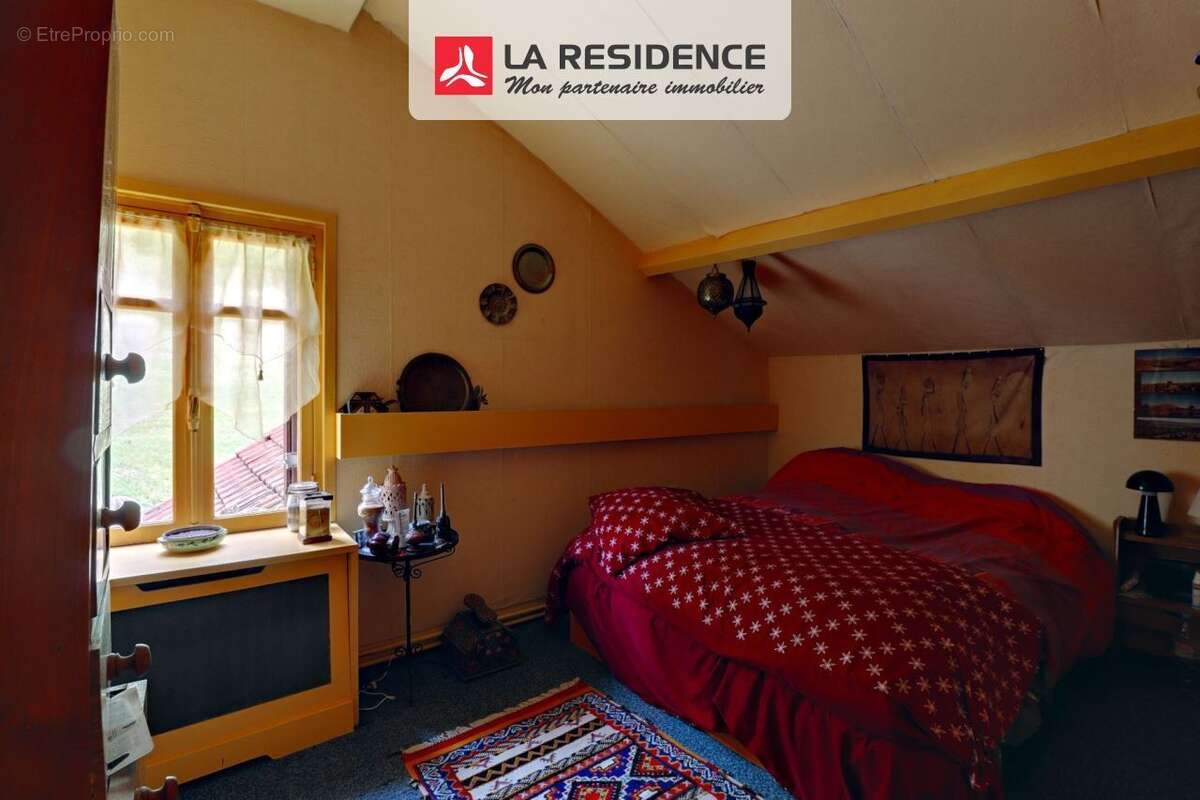 Maison à LA ROQUETTE