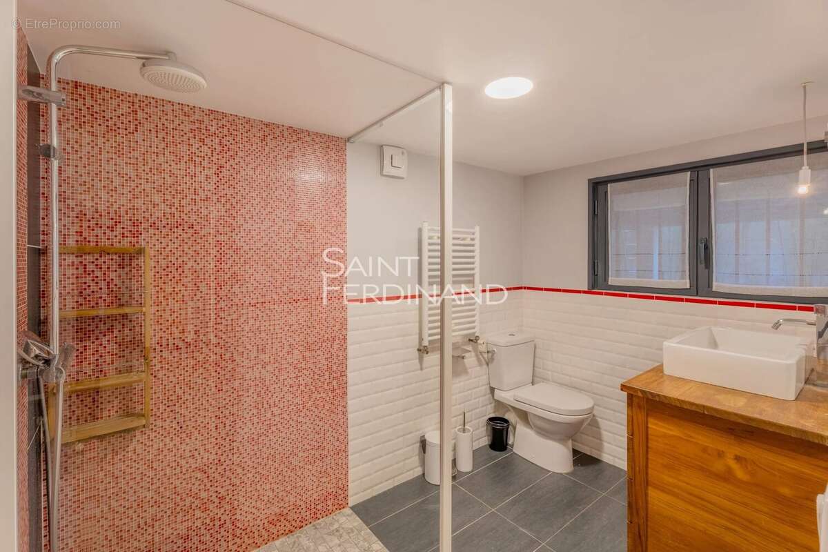 Maison à SARTROUVILLE