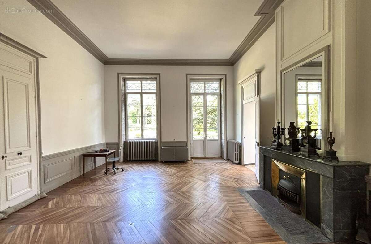 Appartement à LA TALAUDIERE