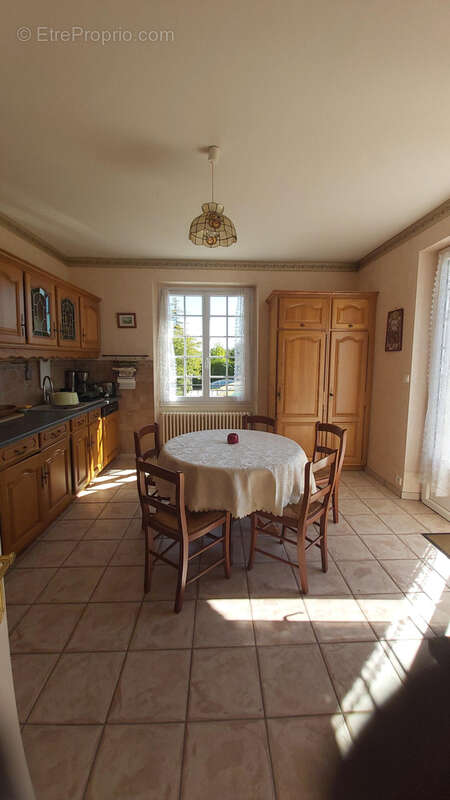 Maison à BOURDEILLES