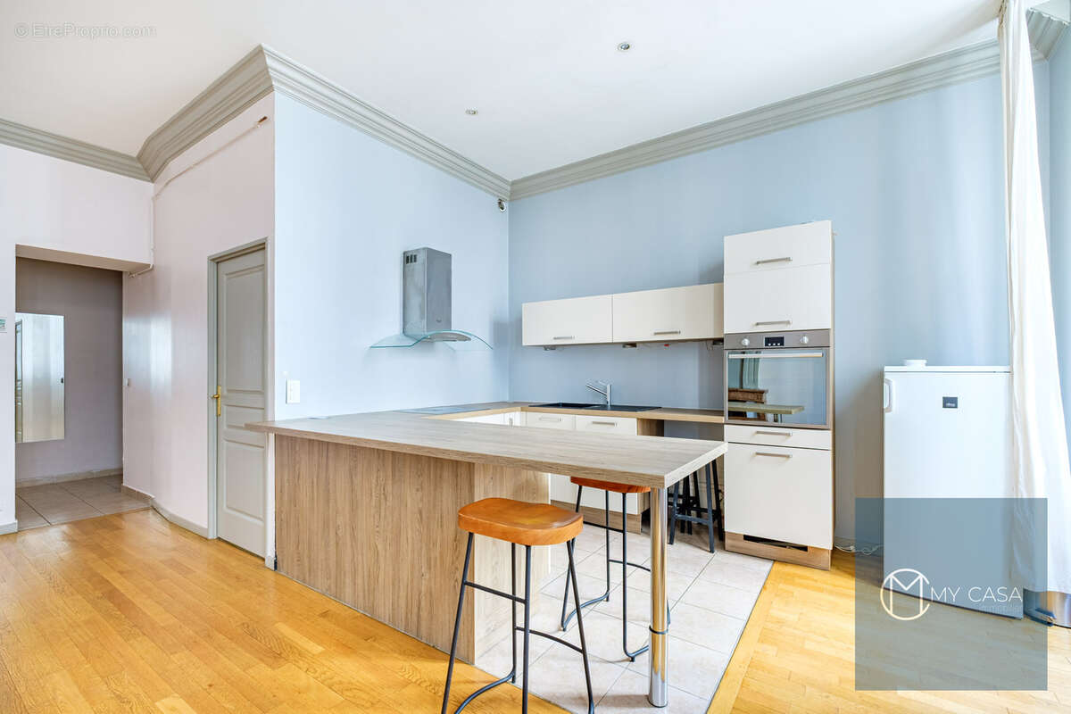 Appartement à LYON-1E