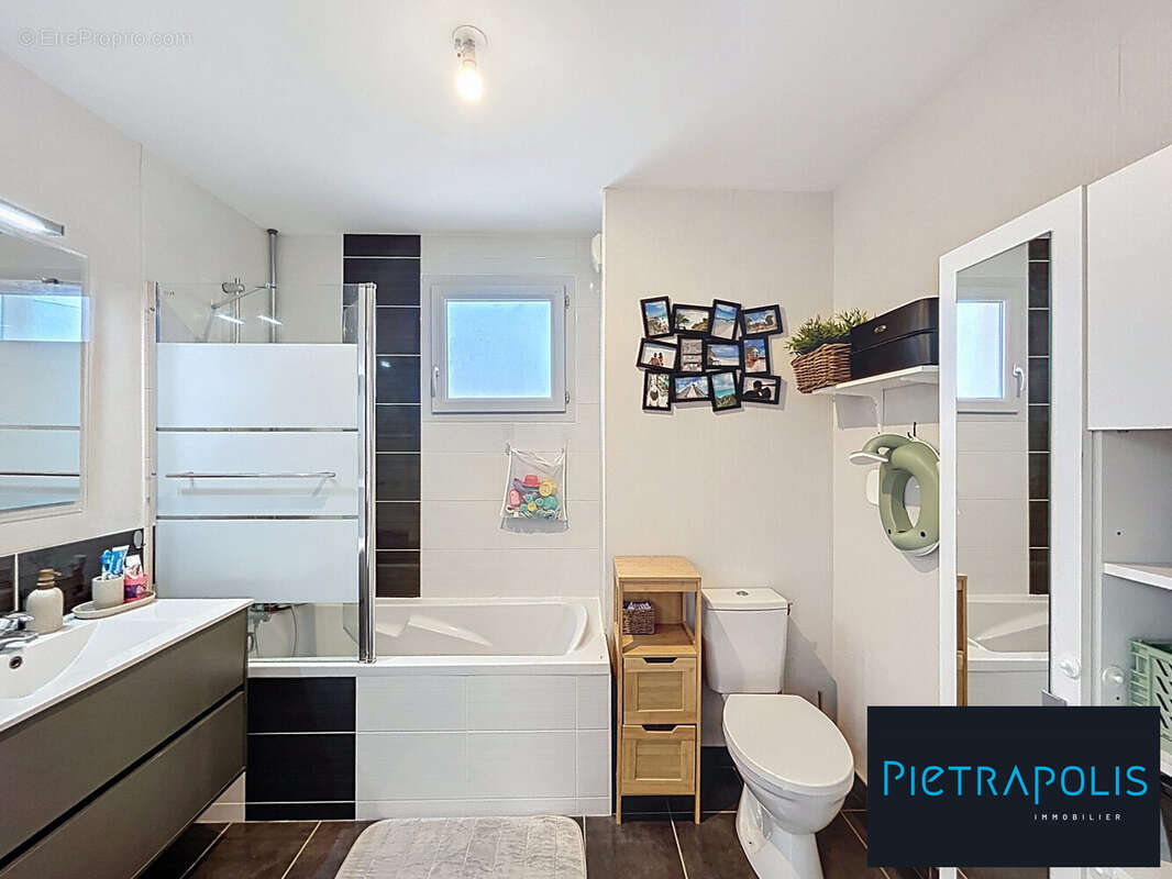 Appartement à MESSIGNY-ET-VANTOUX