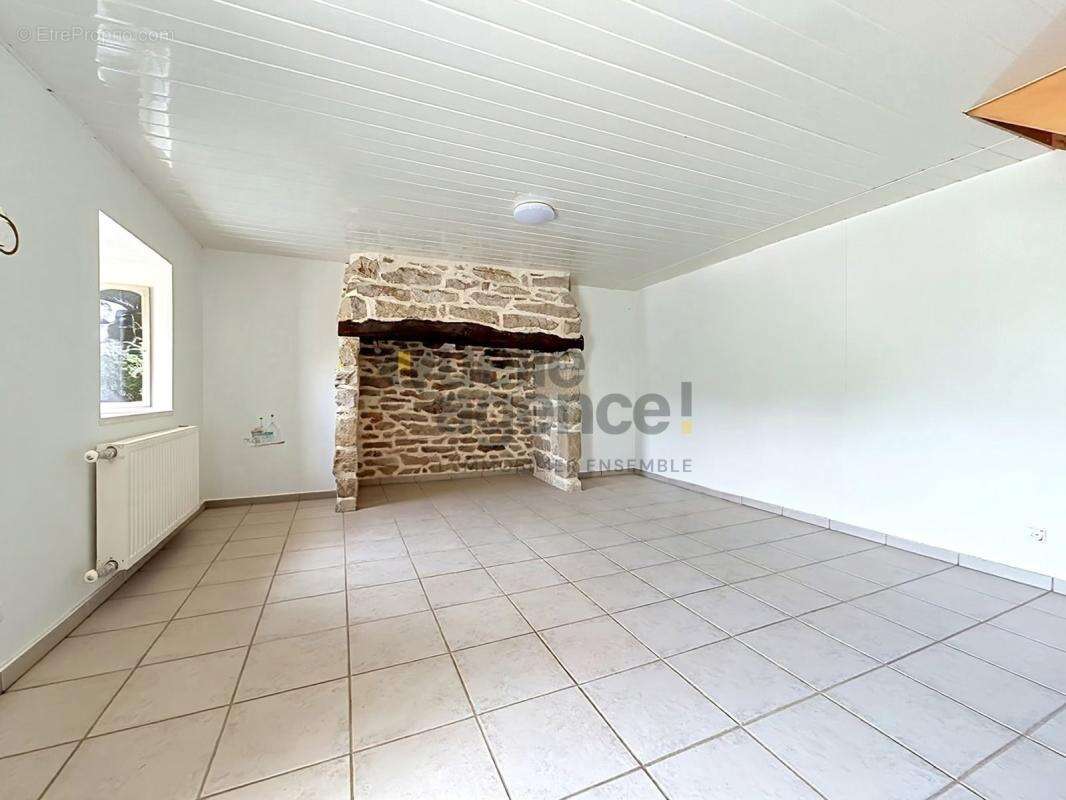 Maison à MAHALON