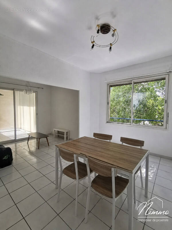 Appartement à NIMES