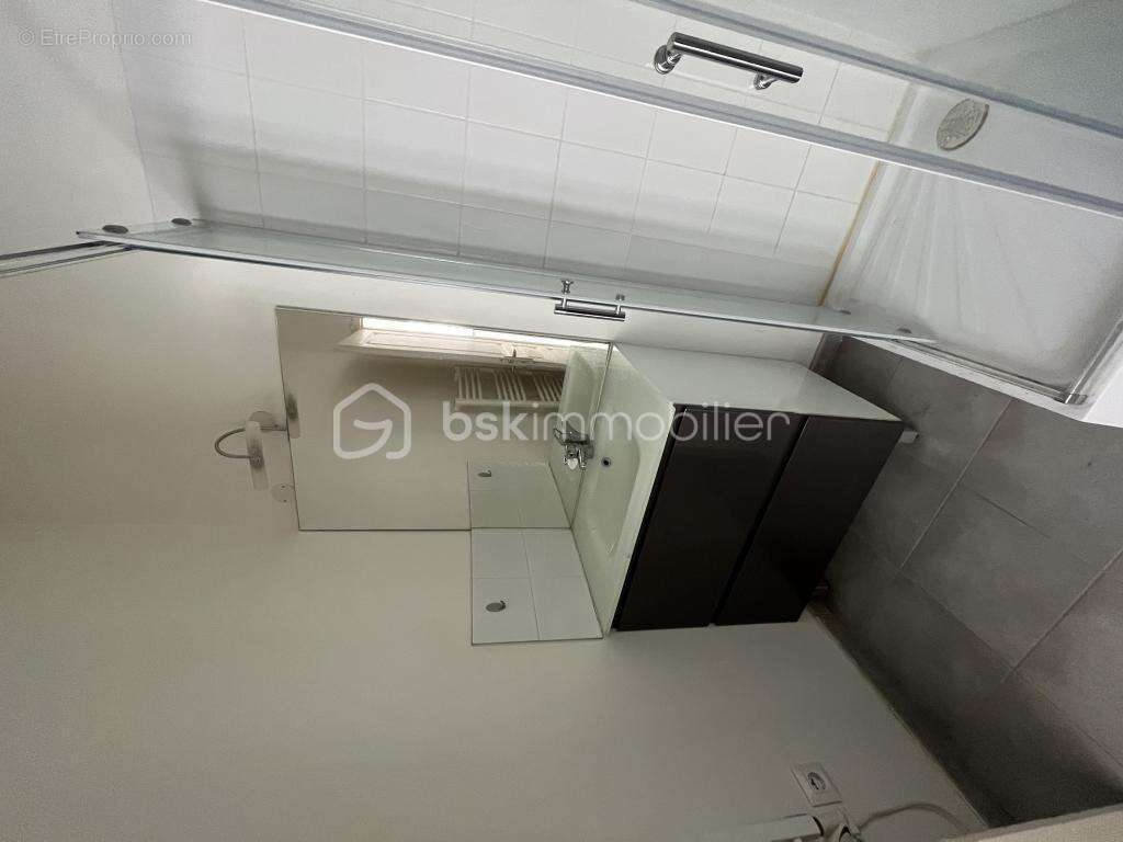 Appartement à ANGERVILLE